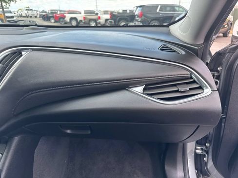 Used 2024 Chevrolet Malibu LT FWD image 18