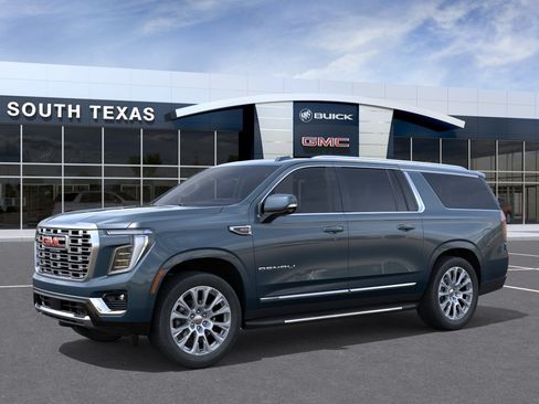 New 2026 GMC Yukon XL Denali RWD image 2