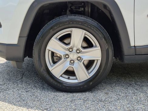 Certified 2022 Jeep Compass Latitude AWD/4WD image 25