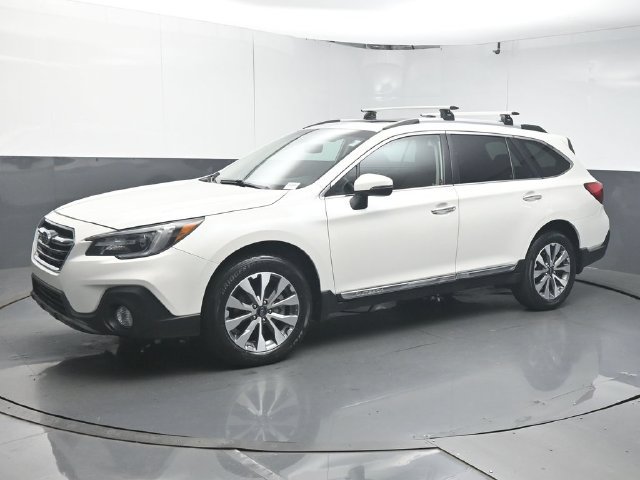 Used 2019 Subaru Outback 3.6R Touring w/ Popular Package #3A AWD/4WD image 4