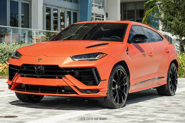 Used 2024 Lamborghini Urus S AWD/4WD image 13