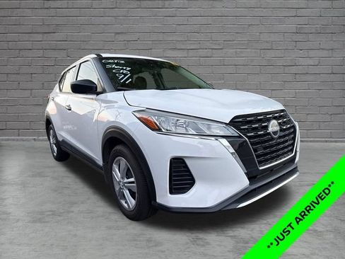 Certified 2024 Nissan Kicks S FWD image 1