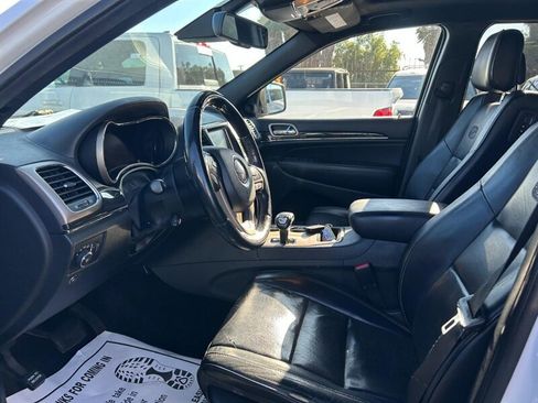 Used 2015 Jeep Grand Cherokee Overland w/ Advanced Technology Group RWD image 19