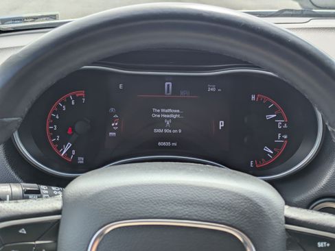 Used 2019 Dodge Durango SXT w/ 3rd Row Seating Group RWD image 22