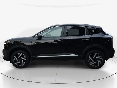Used 2026 Nissan Kicks SV FWD image 7