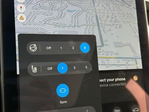 Used 2025 Volvo XC90 B6 Plus image 23