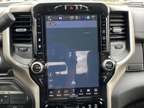 Certified 2024 RAM 2500 Laramie w/ Towing Technology Group image 21