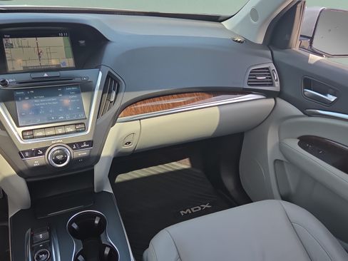 Certified 2018 Acura MDX SH-AWD w/ Technology Package image 14