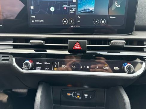 New 2026 Kia Sportage X-Line w/ X-Line Technology Package image 39