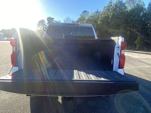 Certified 2024 Chevrolet Silverado 1500 LTZ image 27