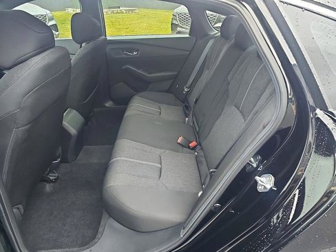 Used 2023 Honda Accord Sport image 30