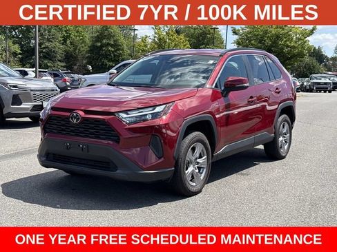Used 2025 Toyota RAV4 XLE AWD/4WD image 5