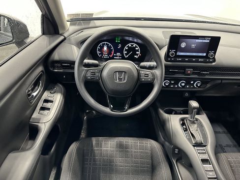 Certified 2025 Honda HR-V LX image 19