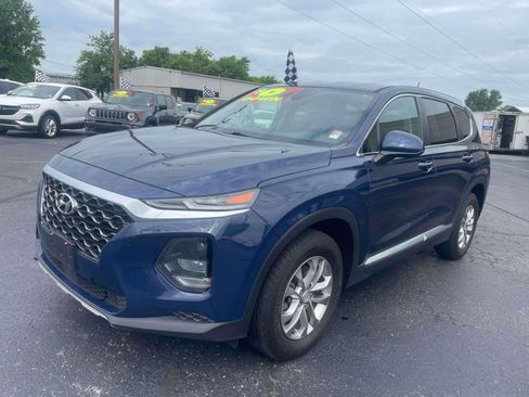 Used 2020 Hyundai Santa Fe SE FWD image 3
