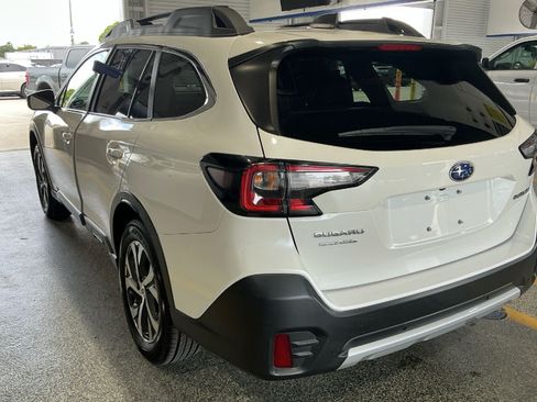 Used 2021 Subaru Outback Limited AWD/4WD image 5