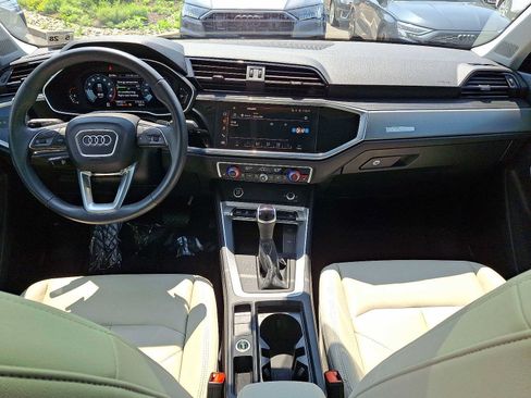 Used 2023 Audi Q3 2.0T Premium w/ Convenience Package AWD/4WD image 10