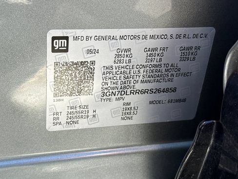 Used 2024 Chevrolet Equinox EV LT w/ LPO, All-Weather Mat Package AWD/4WD image 40