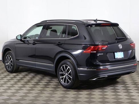 Used 2020 Volkswagen Tiguan SE image 8