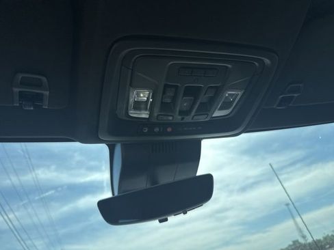 Used 2025 Chevrolet Silverado 3500 High Country w/ High Country Premium Package image 23