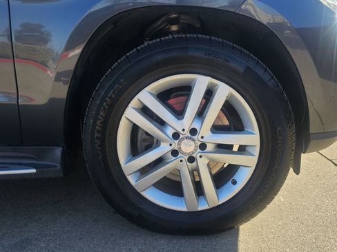 Used 2014 Mercedes-Benz GL 450 4MATIC 4dr GL 450 w/ Driver Assistance Package image 19