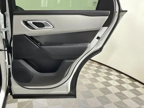 Used 2026 Land Rover Range Rover Velar S image 24