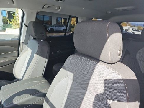 Used 2021 Chevrolet Traverse LS image 37