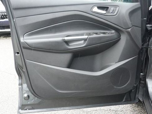 Used 2019 Ford Escape SE AWD/4WD image 16