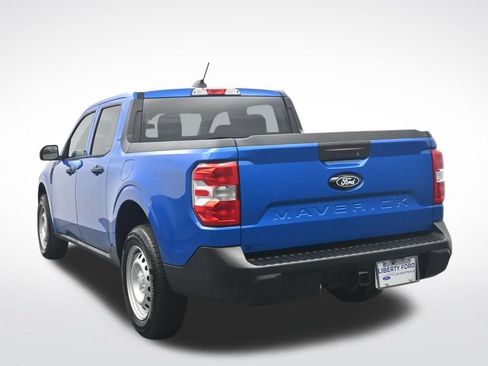 Used 2025 Ford Maverick XL w/ Equipment Group 102A AWD/4WD image 9