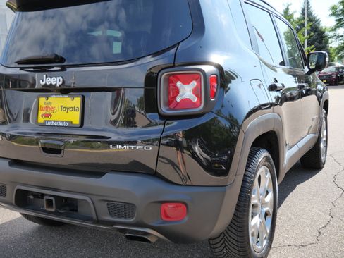 Used 2020 Jeep Renegade Limited w/ Trailer Tow Group AWD/4WD image 17