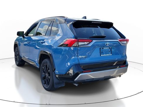 Used 2023 Toyota RAV4 XSE w/ XSE Grade Weather Package AWD/4WD image 4