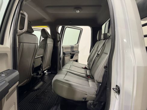 Used 2022 Ford F350 XL w/ Power Equipment Group image 16