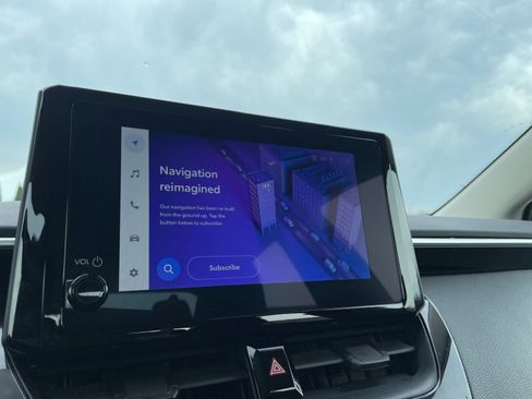 Used 2024 Toyota Corolla LE image 20