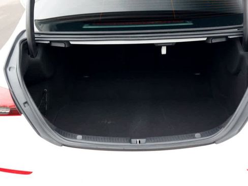 Certified 2022 Mercedes-Benz E 350 4MATIC Sedan image 28