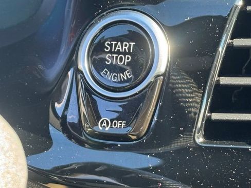 Used 2023 BMW M550i xDrive image 31