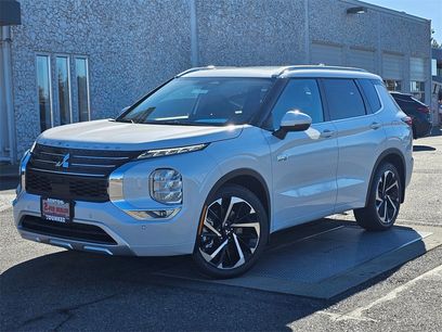 New 2025 Mitsubishi Outlander SEL