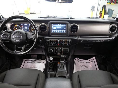 Used 2020 Jeep Wrangler Unlimited Sport w/ Technology Group AWD/4WD image 20