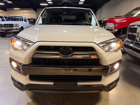 Used 2019 Toyota 4Runner Limited AWD/4WD image 16