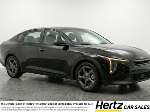 Used 2025 Kia K4 FWD image 1