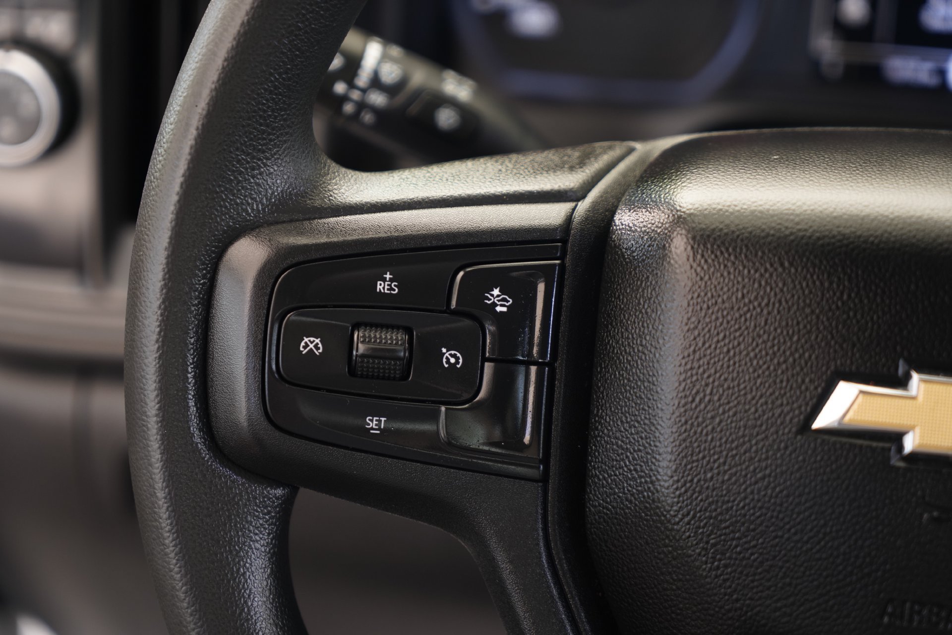 Used 2023 Chevrolet Silverado 1500 Custom RWD image 12