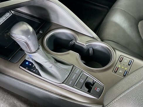 Used 2021 Toyota Camry XSE w/ Navigation Package AWD/4WD image 25