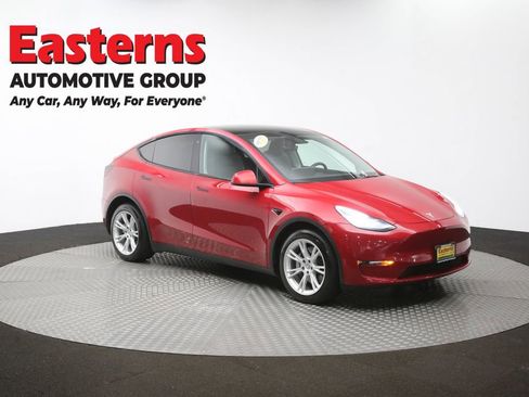 Used 2021 Tesla Model Y Long Range AWD/4WD image 46