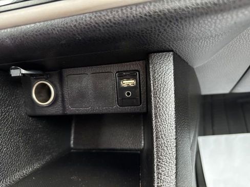 Used 2017 Toyota Corolla LE image 26