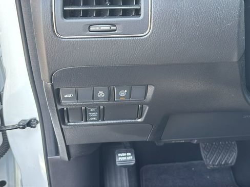 Used 2023 Nissan Armada Platinum w/ Captain's Chairs Package AWD/4WD image 15