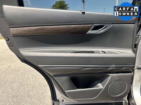 Used 2024 Genesis GV80 2.5T image 13