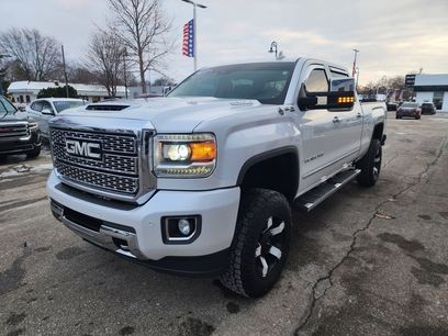 Used 2018 GMC Sierra 2500 Denali w/ Duramax Plus Package