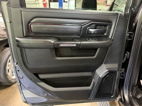 Used 2024 RAM 2500 Limited AWD/4WD image 24