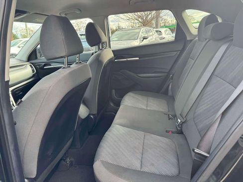 Used 2023 Kia Seltos LX image 11