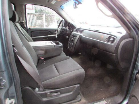 Used 2008 Chevrolet Avalanche LS image 10