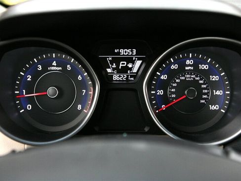 Used 2016 Hyundai Elantra SE image 21