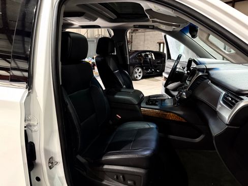 Used 2016 Chevrolet Tahoe LTZ RWD image 27